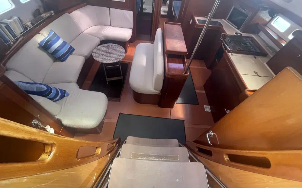 slider 21 Beneteau Oceanis 523
