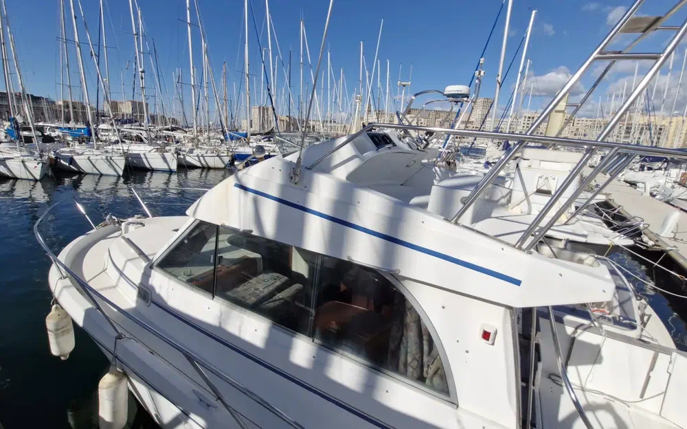 slider 15 Beneteau Antares Serie 9