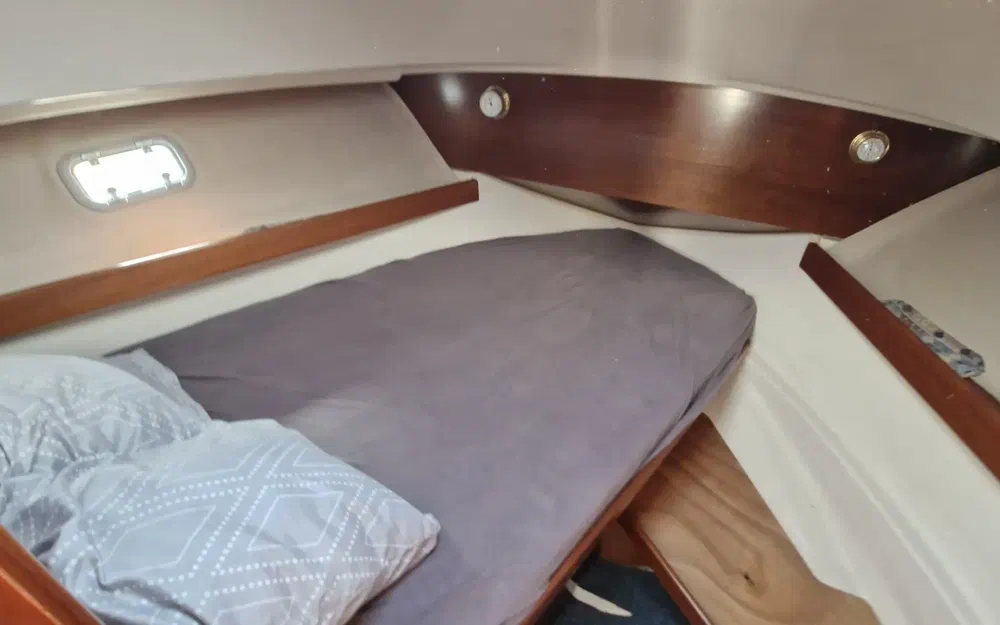 slider 3 Beneteau Antares Serie 9