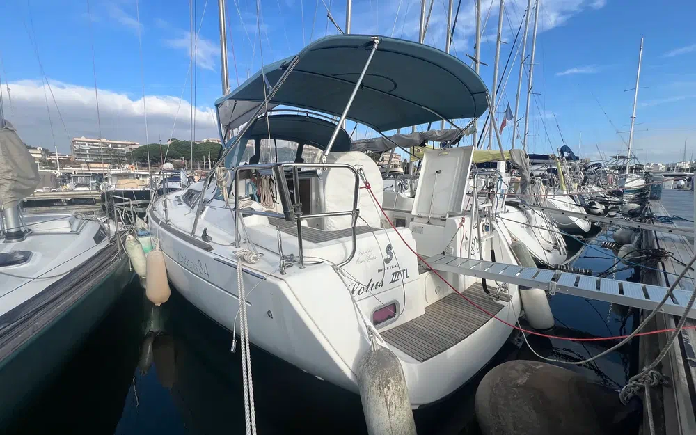 slider 9 Beneteau Oceanis 34