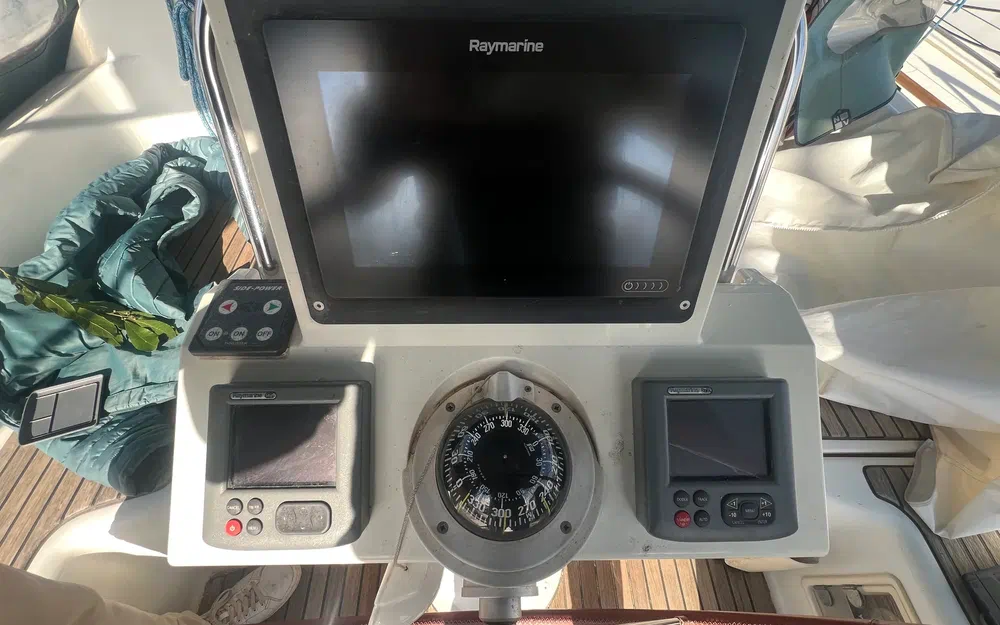 slider 10 Beneteau Oceanis 34