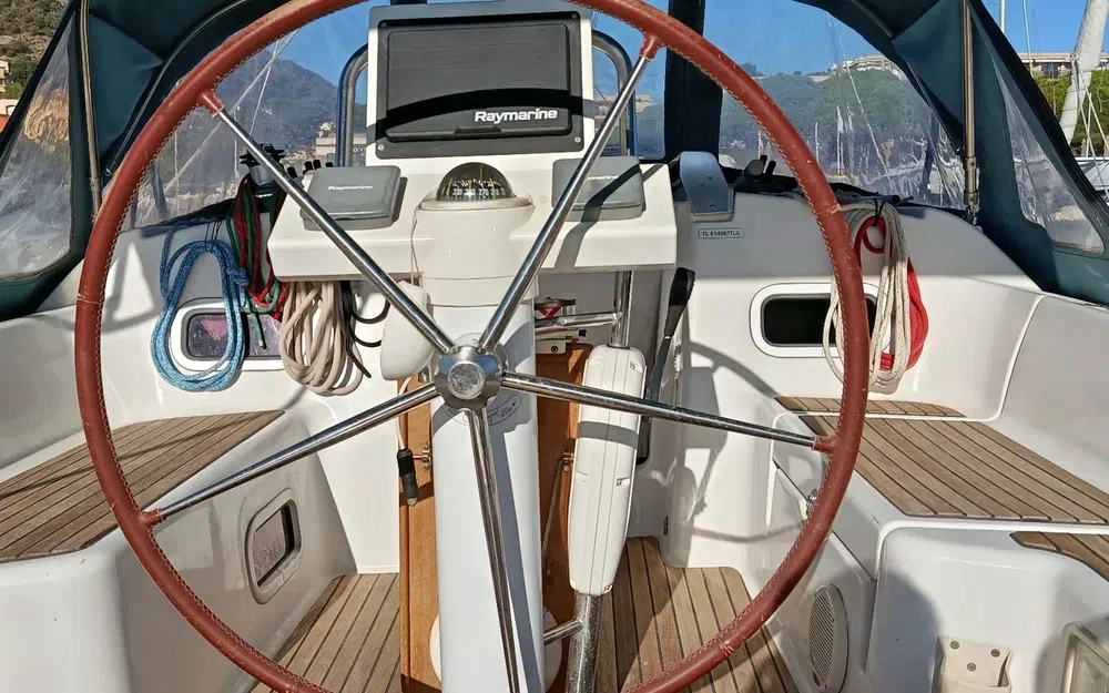 slider 11 Beneteau Oceanis 34