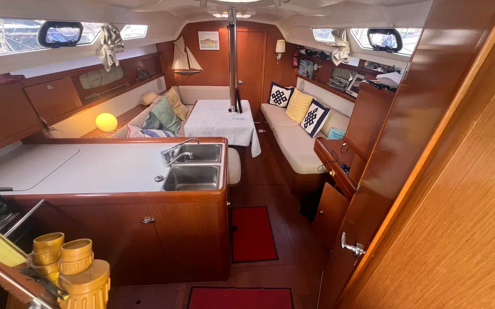 slider 14 Beneteau Oceanis 34