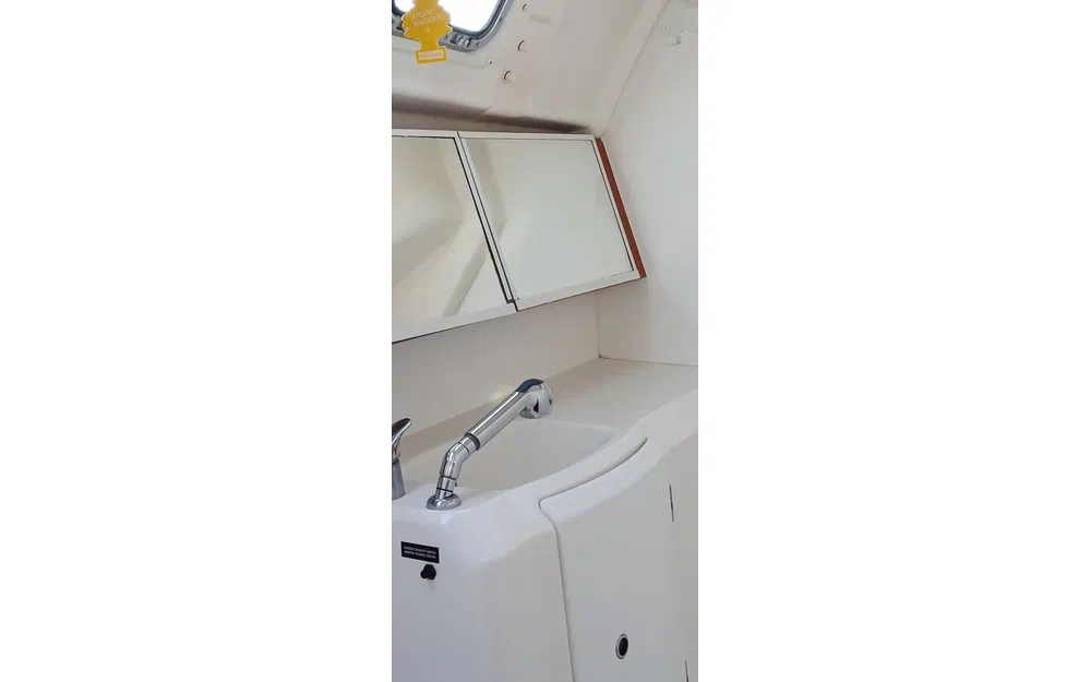 slider 18 Beneteau Oceanis 34