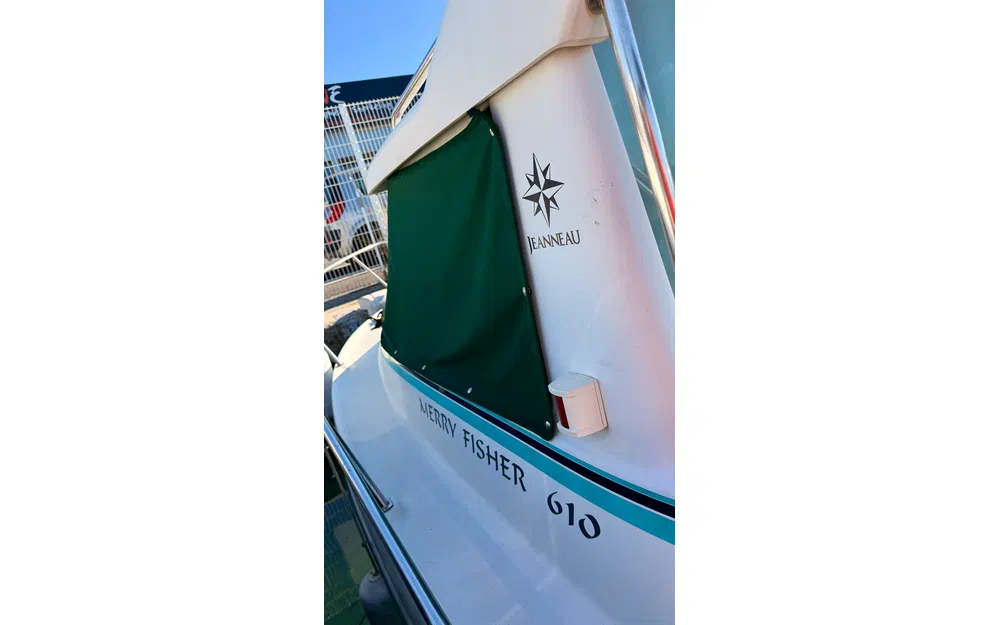 slider 5 Jeanneau Merry Fisher 610