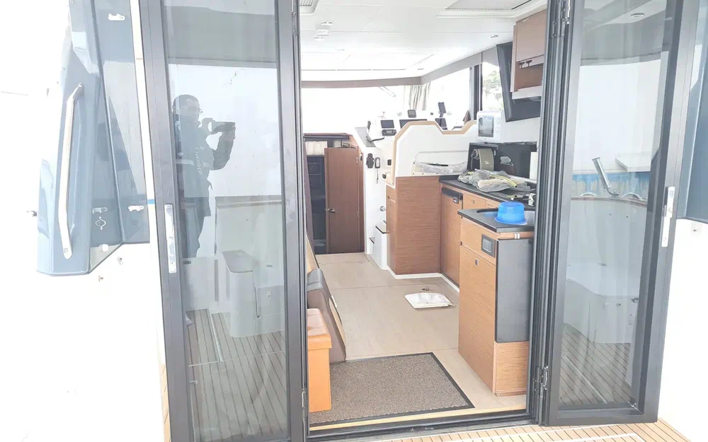 slider 12 Delphia 12