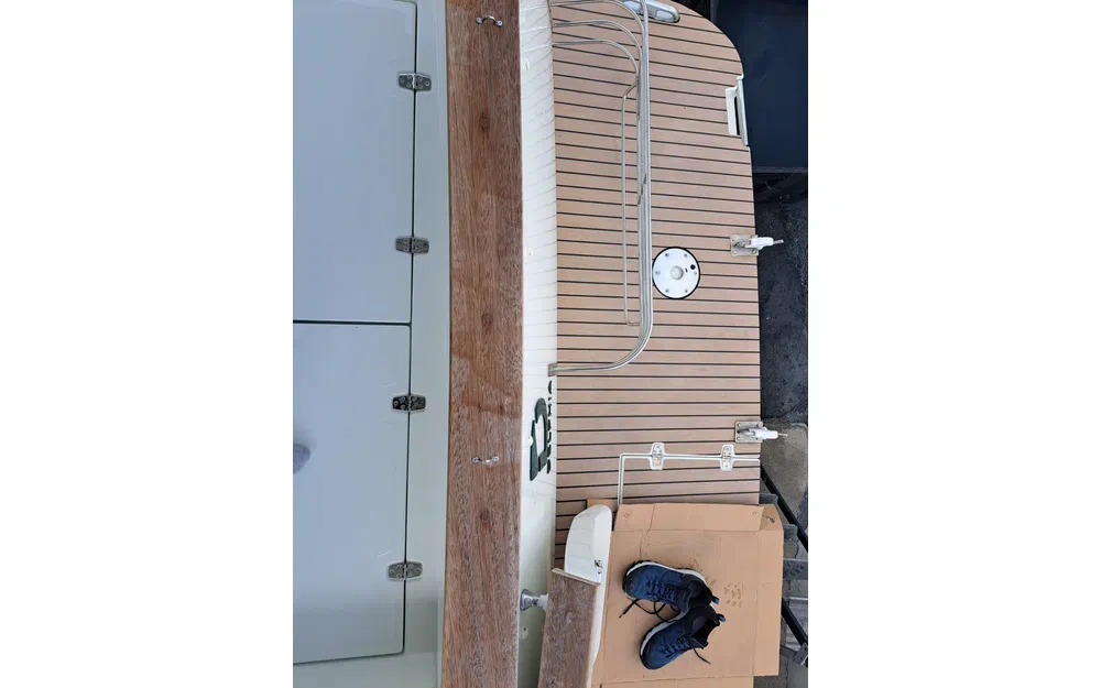 slider 16 Delphia 12