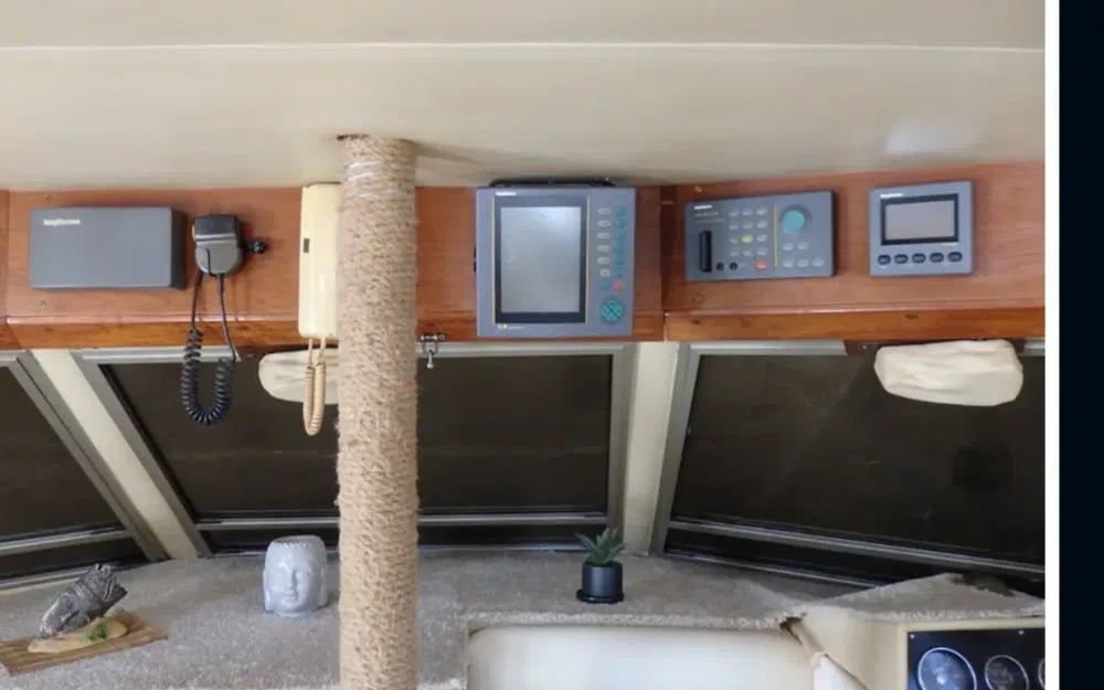 slider 9 Princess 37 Fly