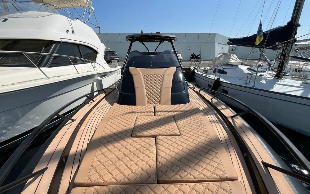 slider 39 SPX Rib 38