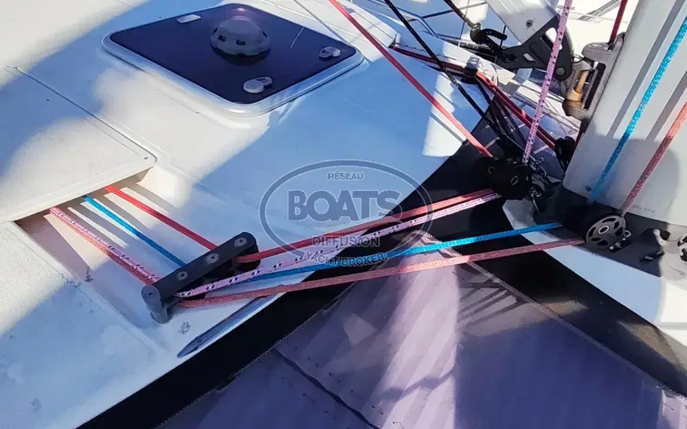 slider 9 Jeanneau Sun Odyssey 42 DS