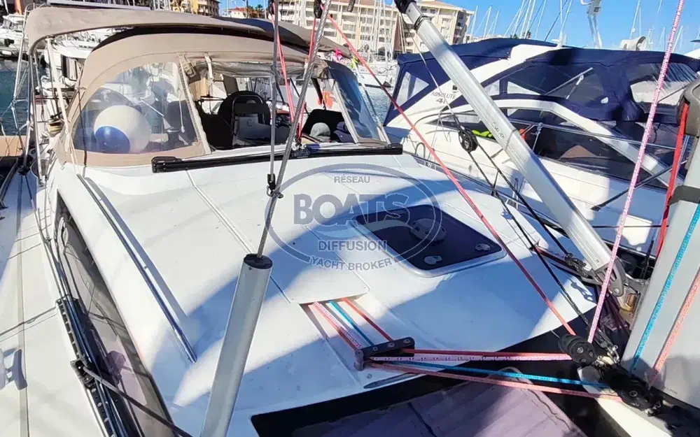 slider 11 Jeanneau Sun Odyssey 42 DS