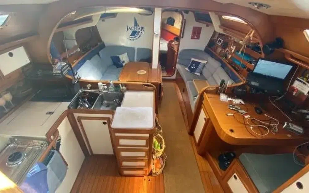 slider 10 Jeanneau Sun Legend 41