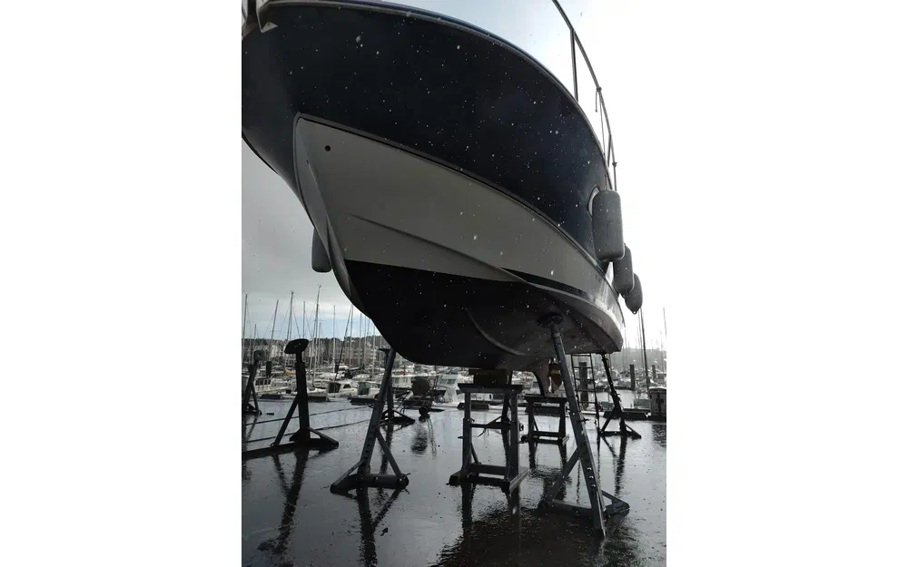 slider 15 Beneteau Antares 760