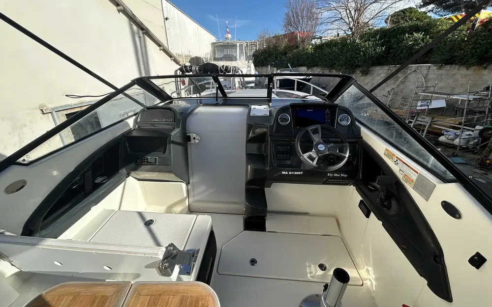 slider 5 Quicksilver Activ 755 Cruiser