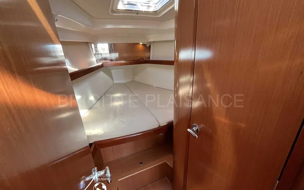 slider 9 Beneteau Oceanis 40