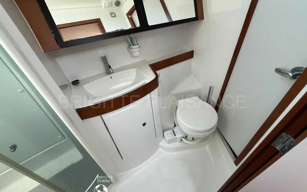slider 11 Beneteau Oceanis 40