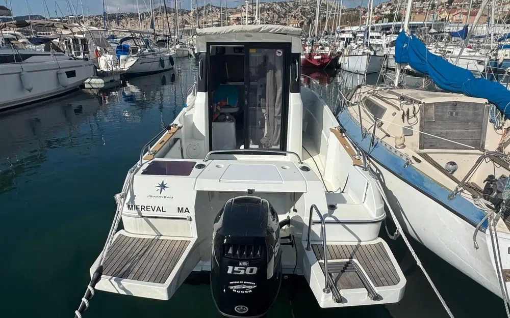 slider 10 Jeanneau Merry Fisher 695 Marlin