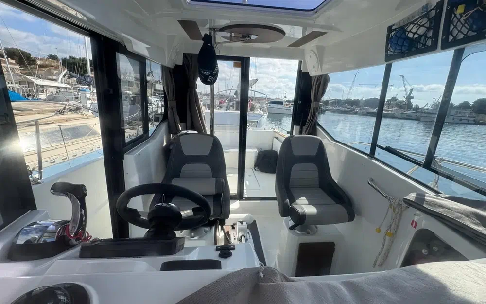 slider 17 Jeanneau Merry Fisher 695 Marlin