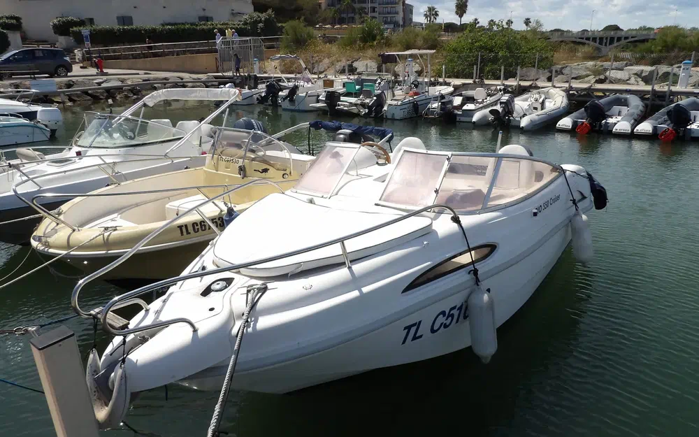 slider 0 Rio 550 Cruiser