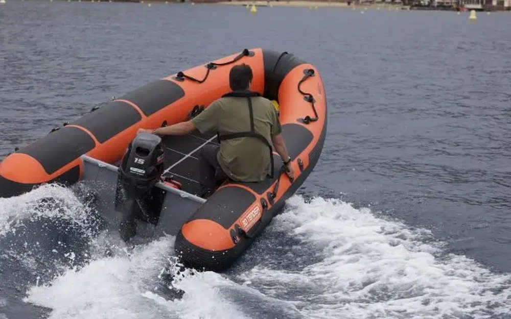 slider 1 3D Tender Rescue Boat 430