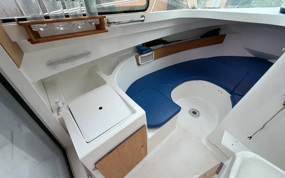 slider 19 Beneteau Antares 650 HB