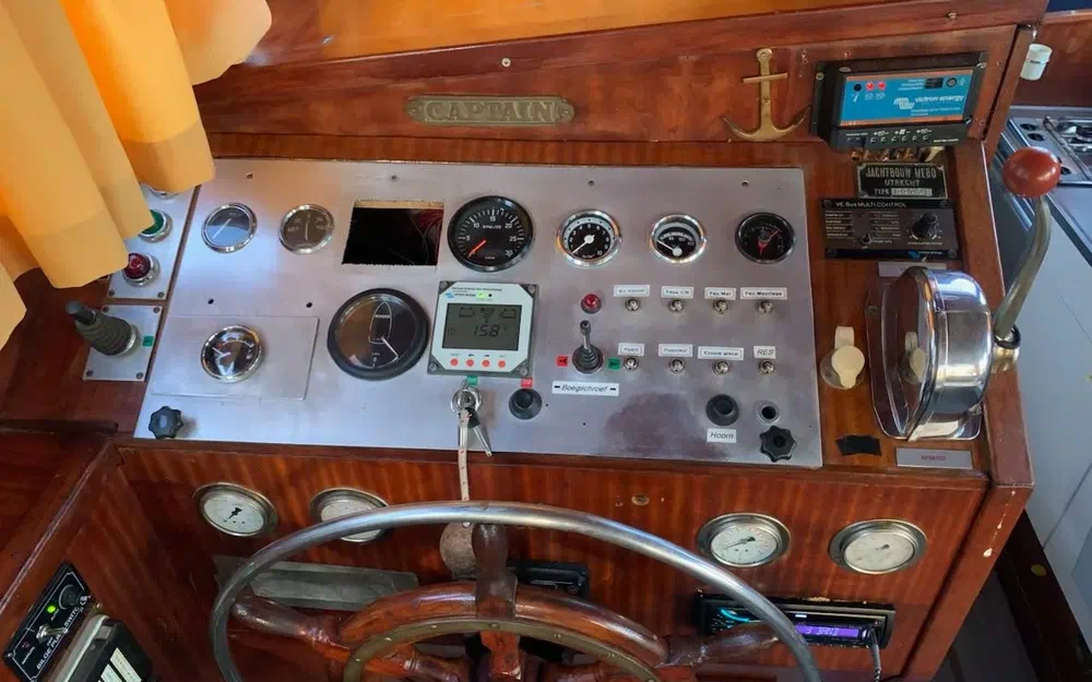 slider 8 Vedette Hollandaise Acier