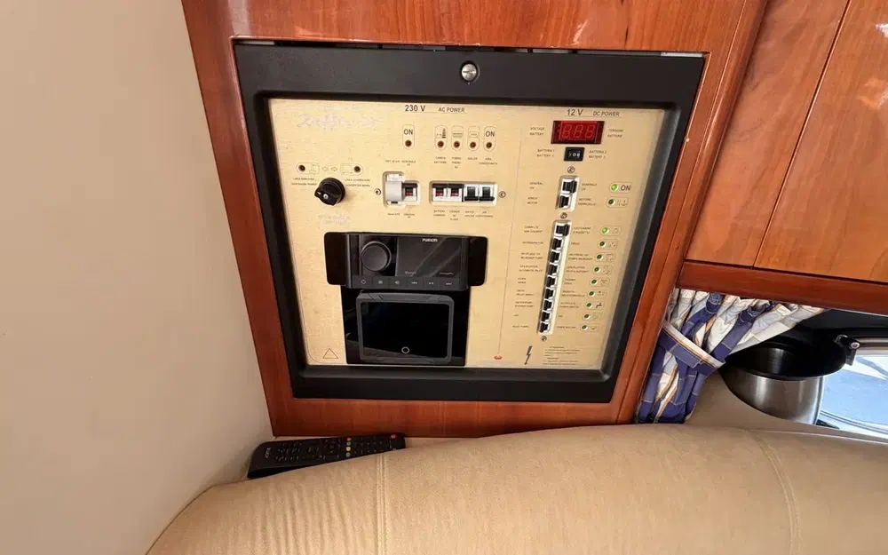 slider 19 Cranchi Zaffiro 34