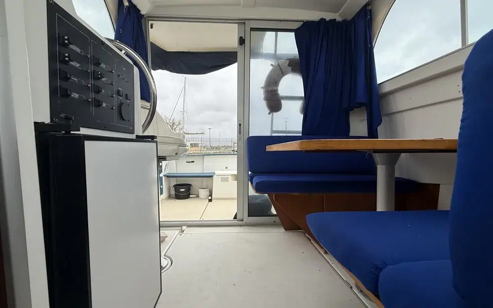 slider 12 Beneteau Antares Serie 8