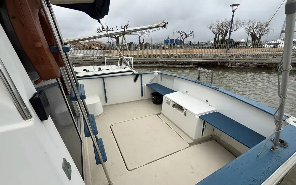 slider 2 Beneteau Antares Serie 8