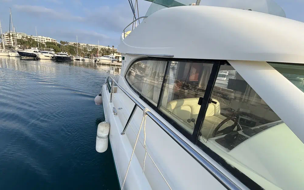 slider 17 Jeanneau Prestige 36