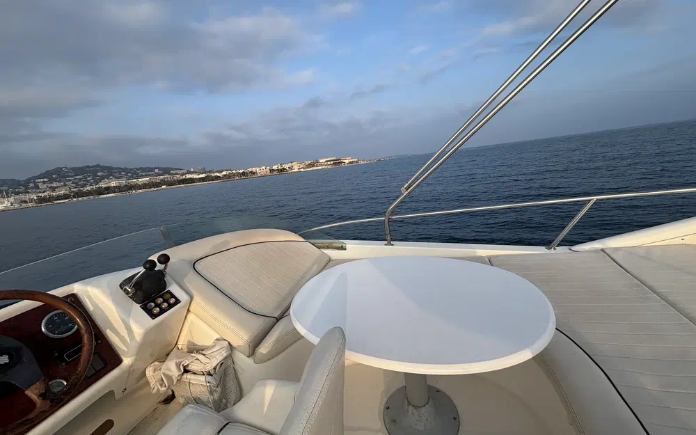 slider 21 Jeanneau Prestige 36