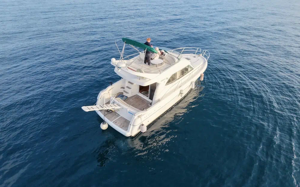 slider 6 Jeanneau Prestige 36