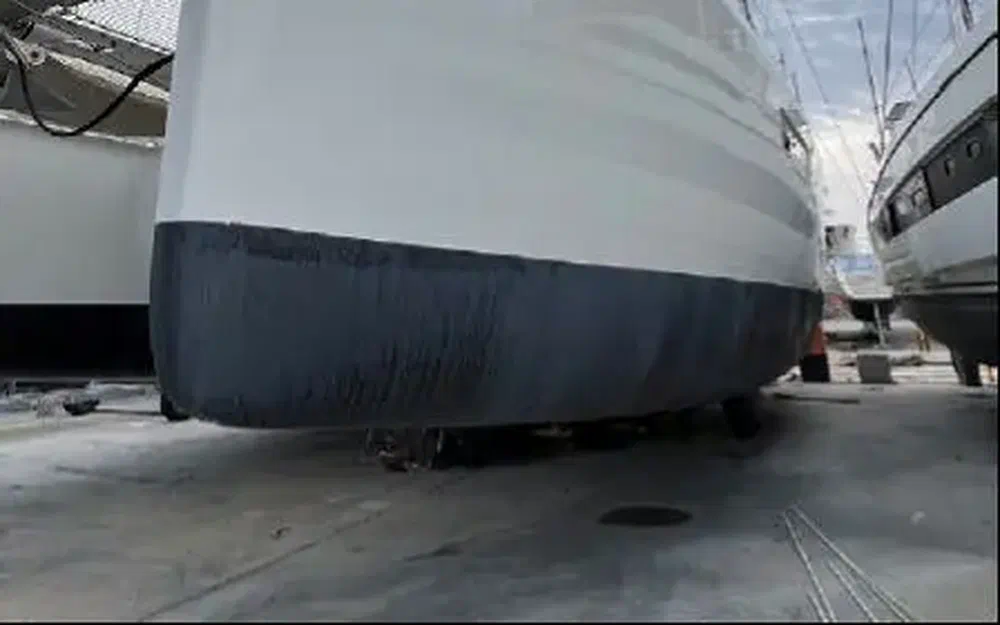 slider 9 Lagoon 52 F