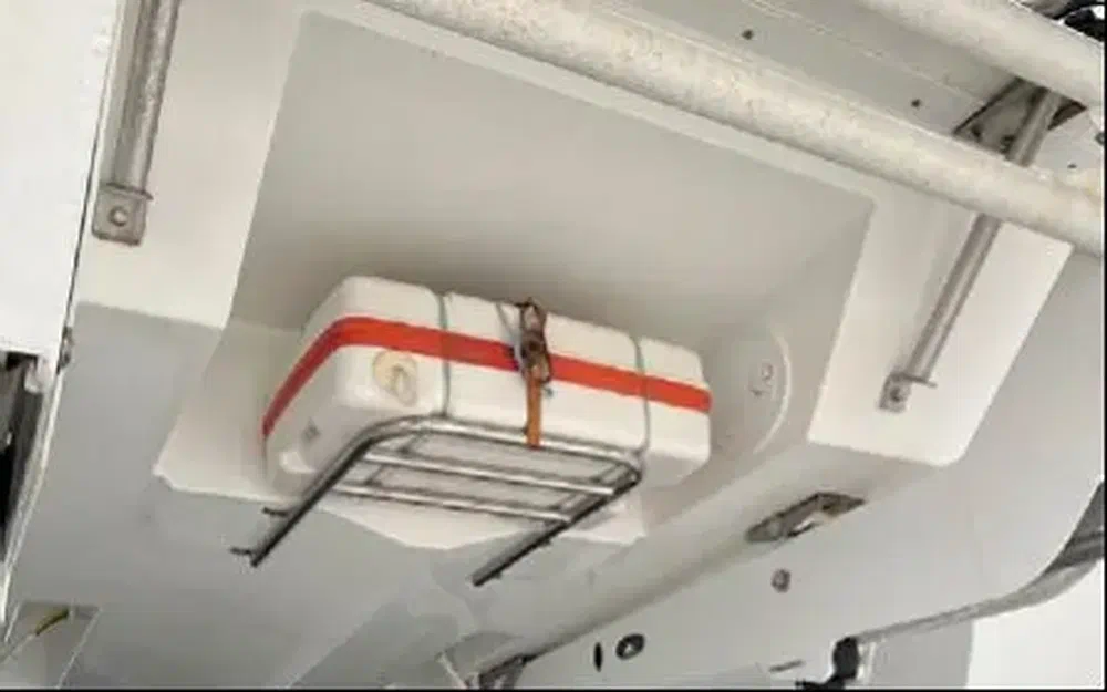 slider 12 Lagoon 52 F