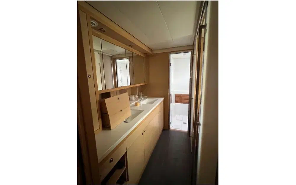 slider 35 Lagoon 52 F