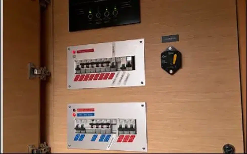 slider 39 Lagoon 52 F