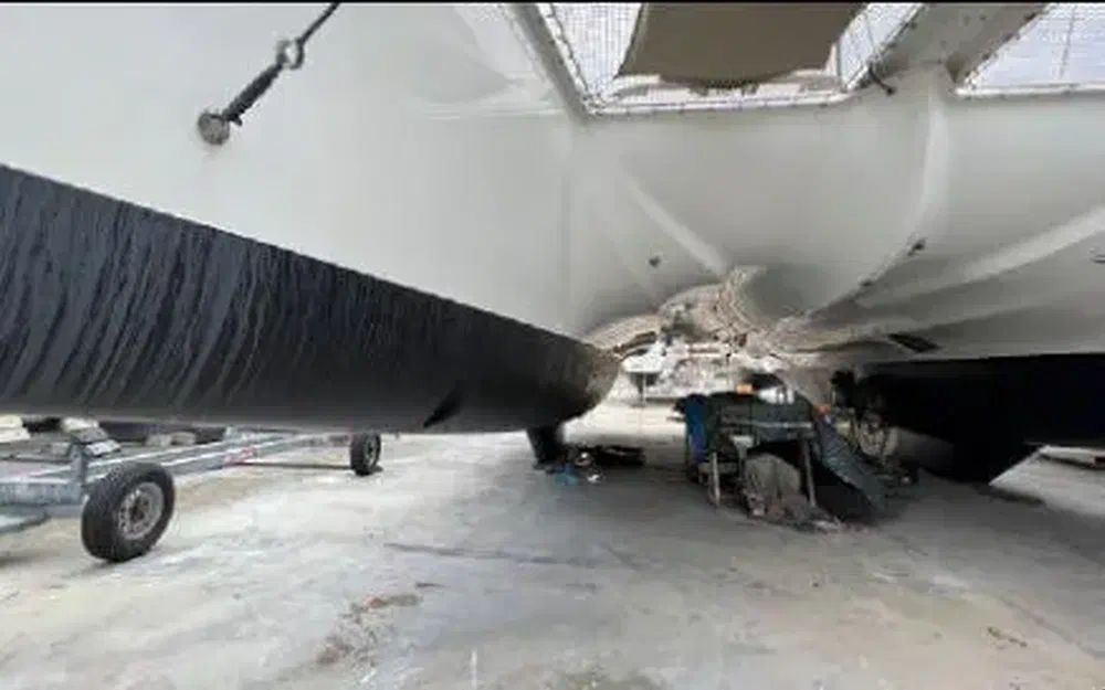 slider 6 Lagoon 52 F