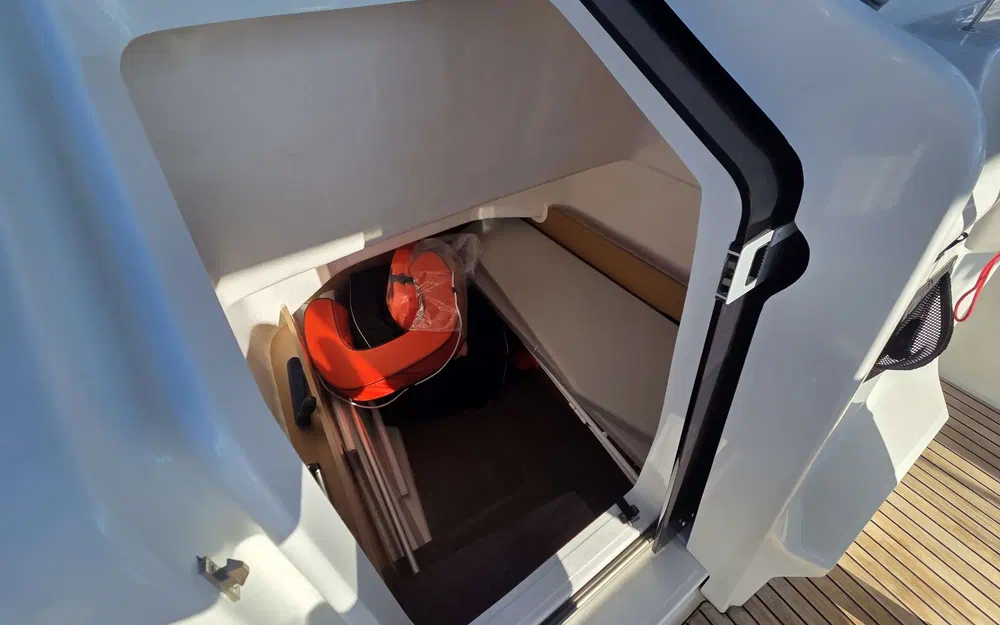 slider 8 Beneteau Flyer 8 SPACEdeck