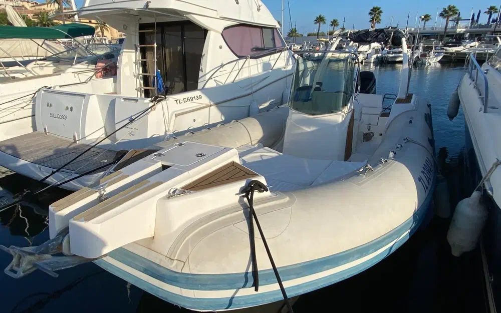 slider 0 Capelli Tempest 770