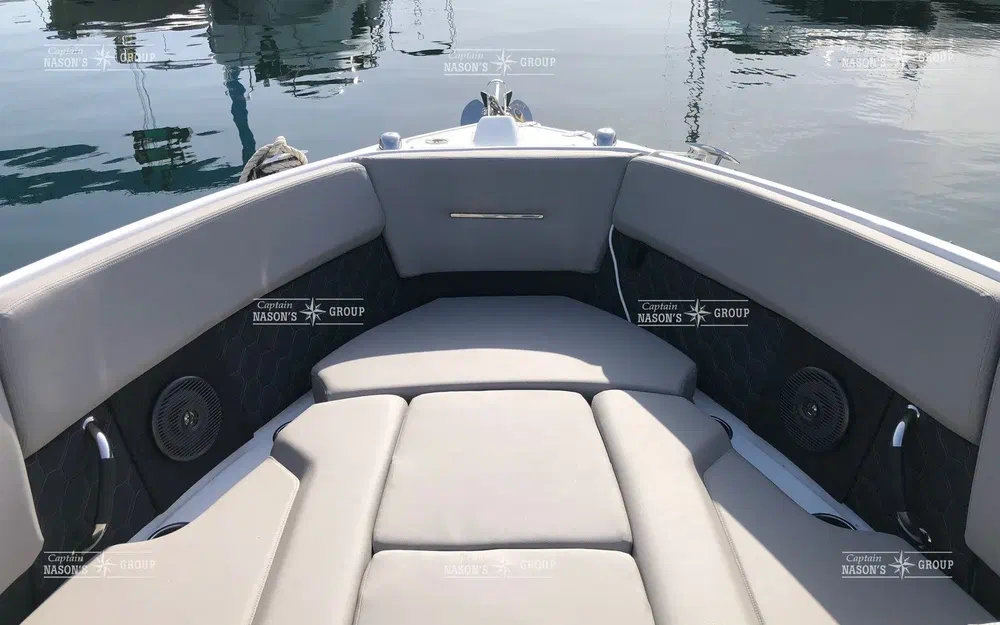 slider 1 Four Winns H 4