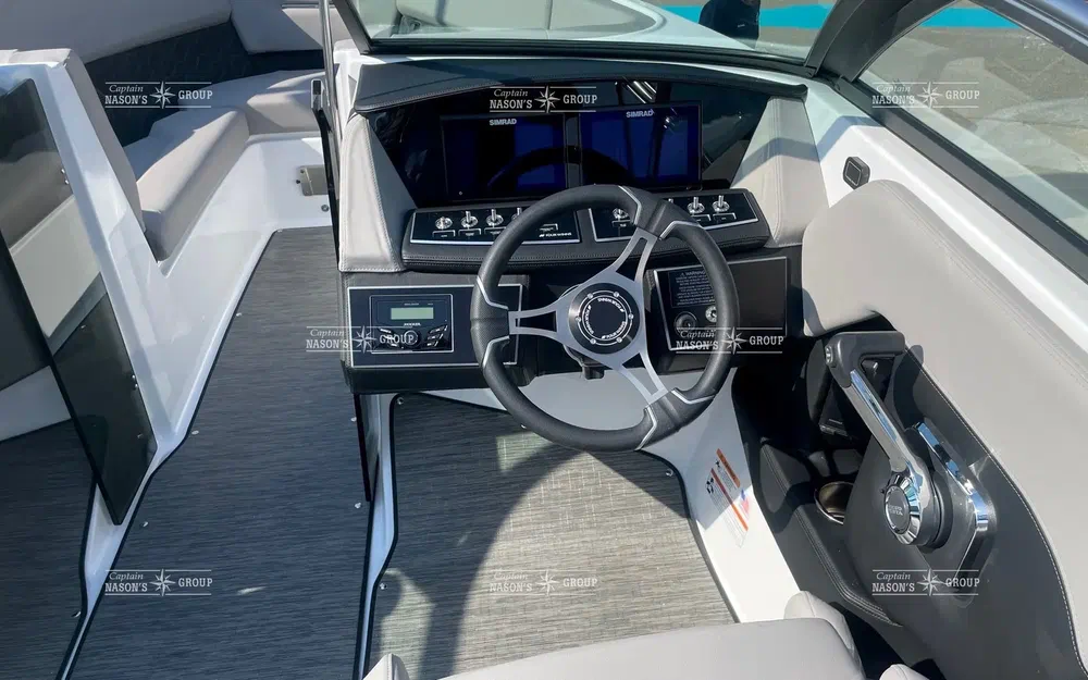 slider 6 Four Winns H 4