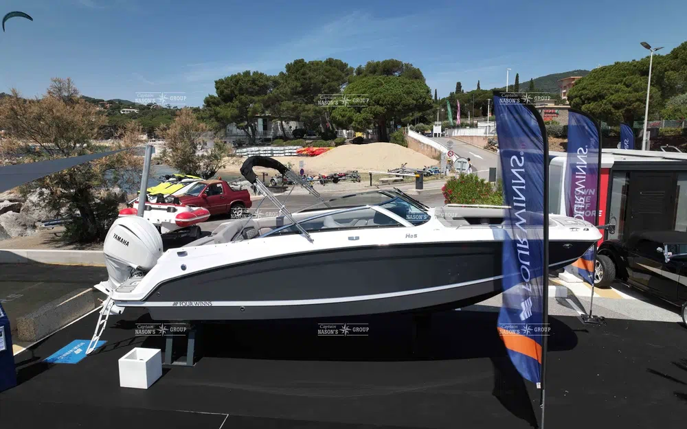 slider 0 Four Winns HD5