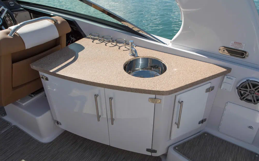 slider 8 Four Winns Horizon 290