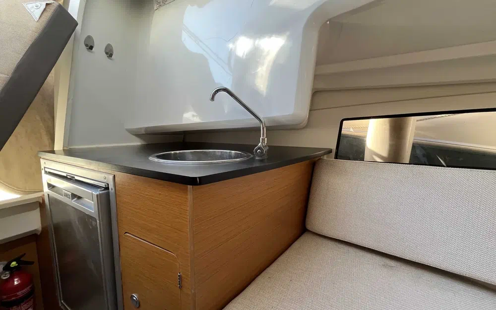 slider 9 Jeanneau Cap Camarat 7.5 WA Serie 2