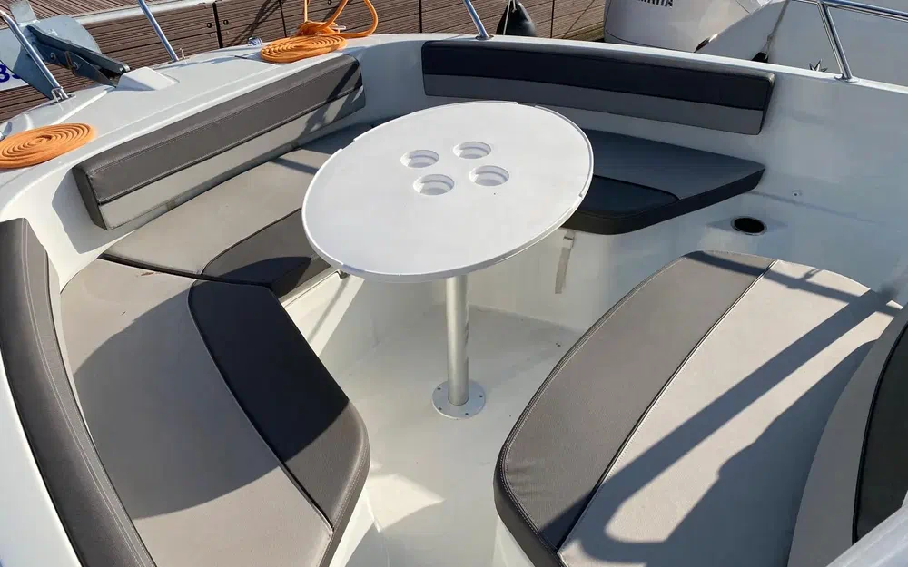 slider 2 Jeanneau Cap Camarat 6.5 CC Serie 3