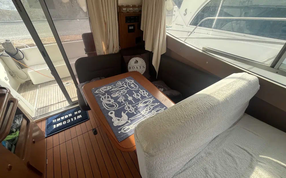 slider 9 Jeanneau Merry Fisher 925