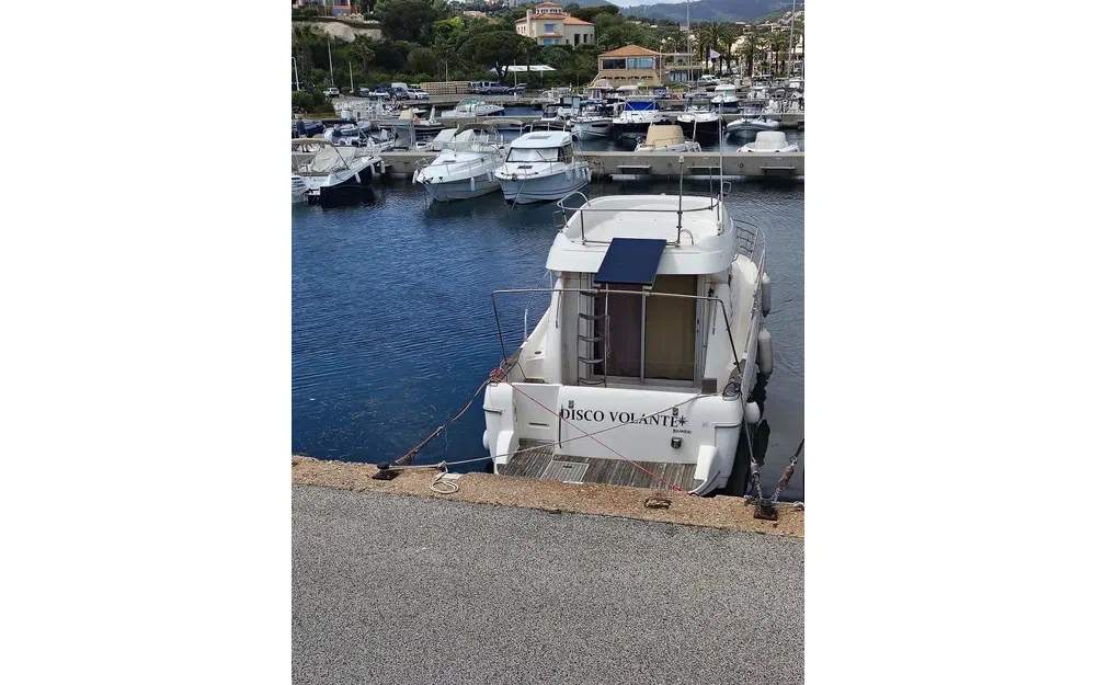 slider 3 Jeanneau Merry Fisher 925