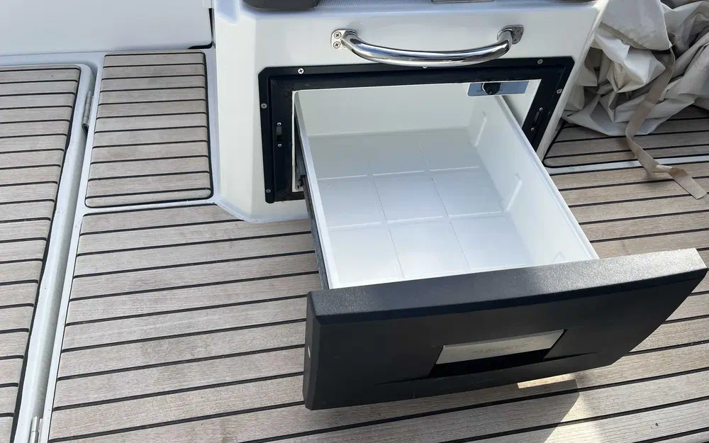 slider 13 Jeanneau Cap Camarat 7.5 DC Serie 2