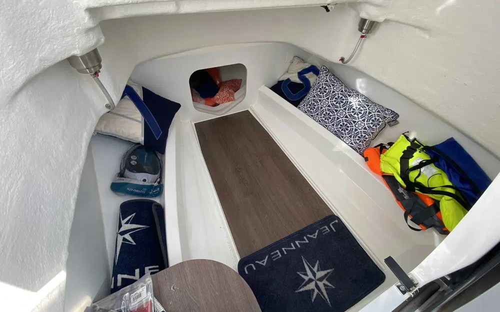 slider 6 Jeanneau Cap Camarat 6.5 CC Serie 3