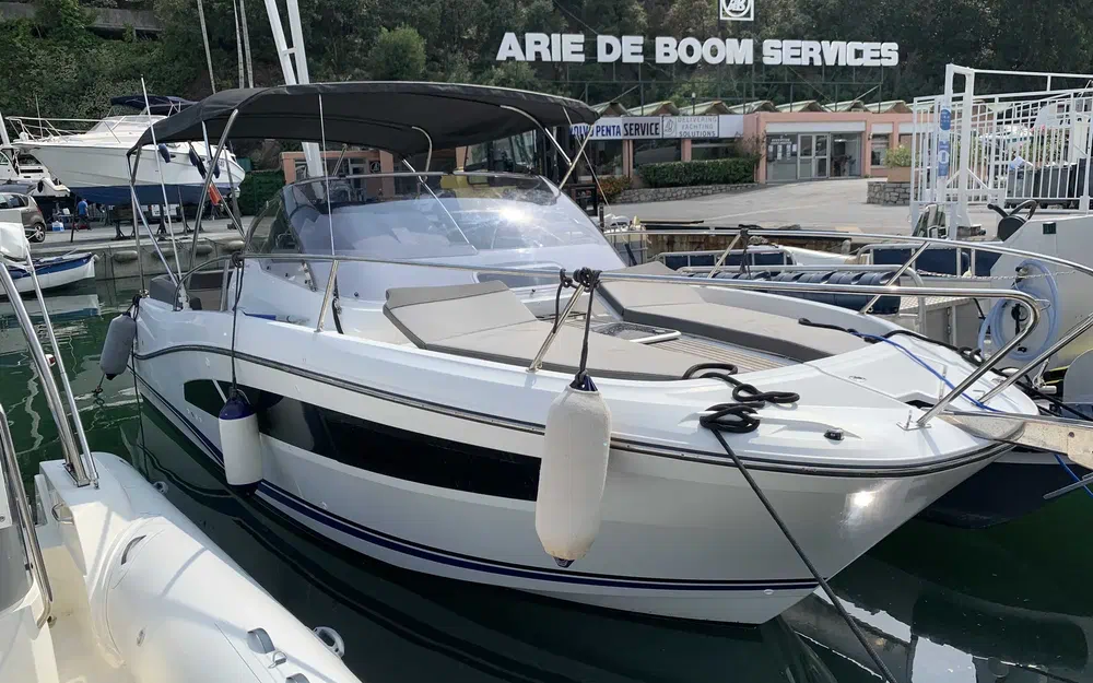 slider 0 Jeanneau Cap Camarat 9.0 WA